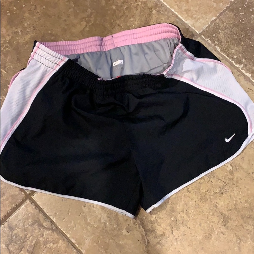 Nike running short